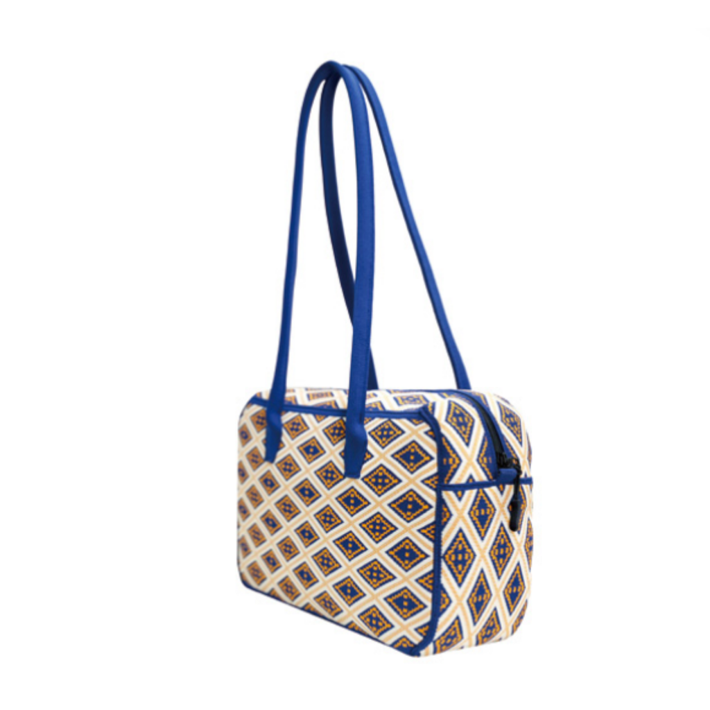 9)Fly knit bag
