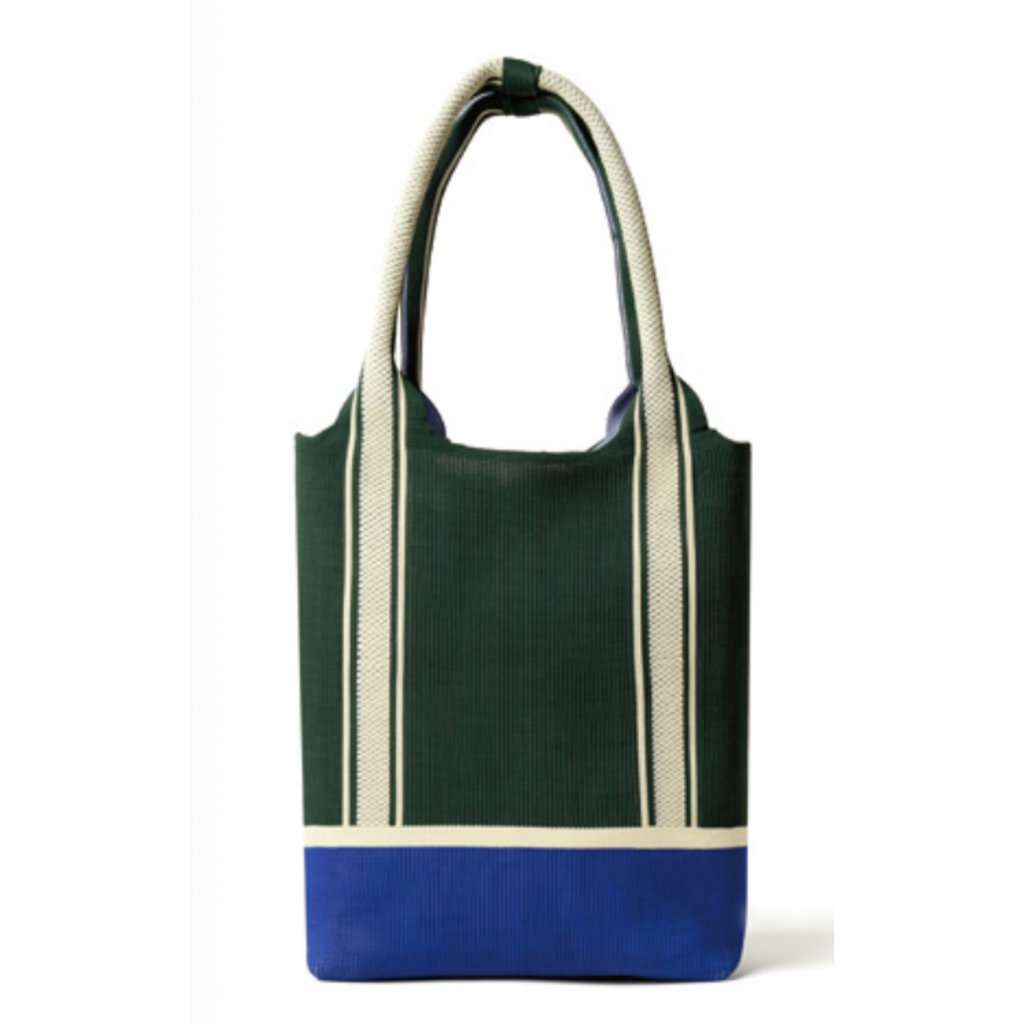 6）Fly Knit Tennis Tote Bag